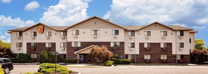 Super 8 By Wyndham Carlisle-South