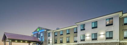 Holiday Inn Express Hotel & Suites Belgrade By Ihg