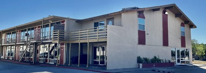 Ez Travel Inn