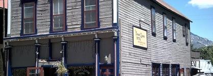The Forest Queen Hotel