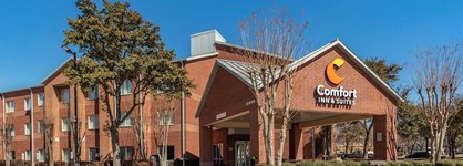 Comfort Inn & Suites Dallas-Addison