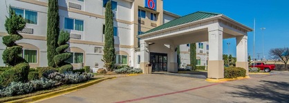 Motel 6 Dallas - North