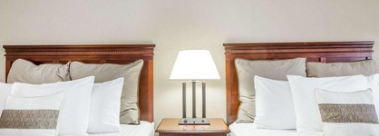 Days Inn By Wyndham Destin
