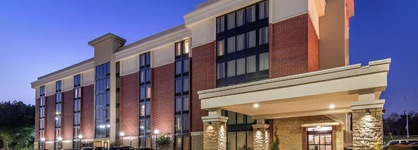 Drury Inn & Suites Airport Atlanta