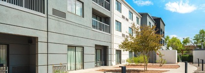 Courtyard By Marriott El Paso Airport
