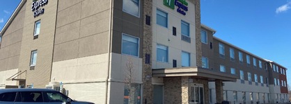 Holiday Inn Express & Suites Elyria By Ihg