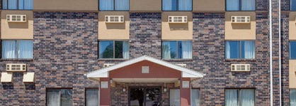 Super 8 By Wyndham Evansville East