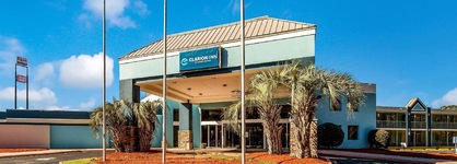 Clarion Inn & Suites Florence - Darlington