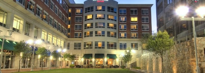 Courtyard By Marriott Greenville Downtown