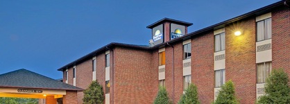 Days Inn & Suites By Wyndham Hickory