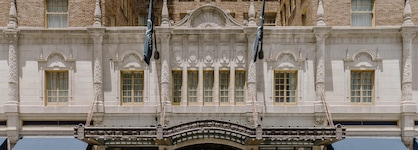 Club Quarters Hotel Downtown, Houston