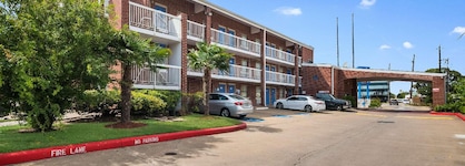 Motel 6 Houston, Tx - Brookhollow