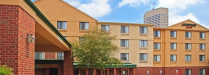 Courtyard By Marriott Indianapolis At The Capitol