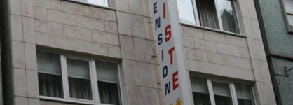 Hostal Liste Station