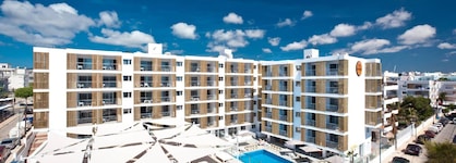 Ryans Ibiza Apartments - Adults Only