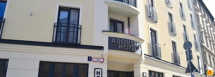 Augusten Hotel