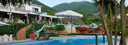 Hotel Diecimare