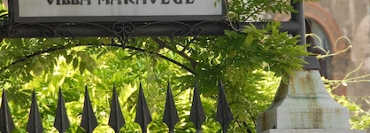 Pensione Accademia - Villa Maravege