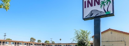 Sea Rock Inn - Los Angeles