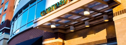 Courtyard By Marriott Newark Downtown