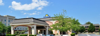 Days Inn By Wyndham Newark Wilmington