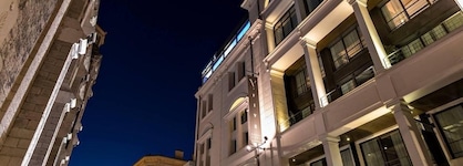 Five Seas By Inwood Hotels