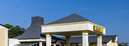 Super 8 By Wyndham Mcdonough Ga