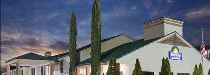 Days Inn & Suites By Wyndham Norcross