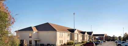 Super 8 By Wyndham Olive Branch