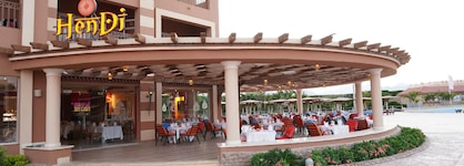 Charmillion Club Aqua Park