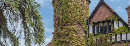 Careys Manor & Senspa