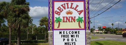 Sevilla Inn - Near Medieval Times
