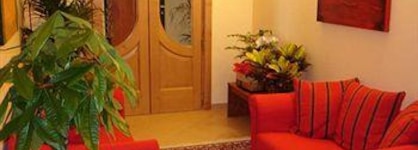 Lo Scacciapensieri Hotel & Restaurant