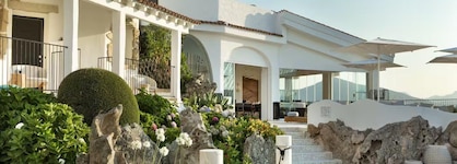 Sulia House Porto Rotondo, Curio Collection By Hilton