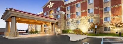 Country Inn & Suites By Radisson, Dearborn, Mi