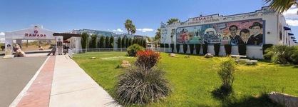 Ramada By Wyndham Kingman