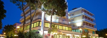 Color Metropolitan Family Hotel