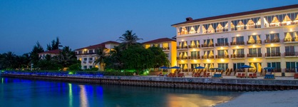 Hulhule Island Hotel