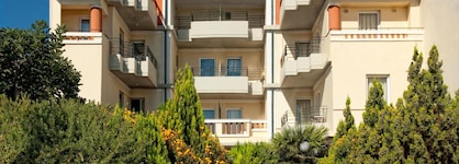 Senses Blue Boutique Hotel