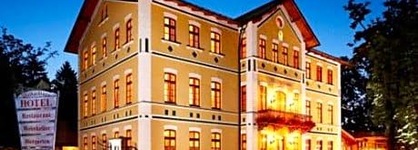 Hotel & Restaurant Waldschloss