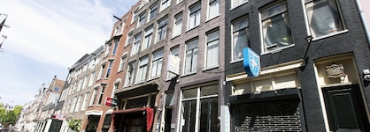 Quentin Leidse Square