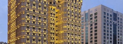 Royal Rose Abu Dhabi, A Curio Collection By Hilton Affiliated Hotel