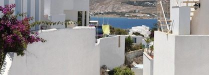 Porto Naoussa - Adults Only