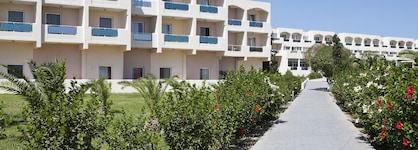 Sovereign Beach Hotel - All Inclusive