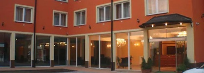 Hotel Daisy Budget