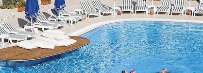 Risa Hotel