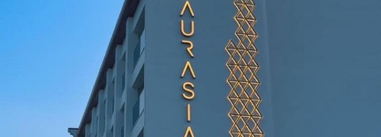 Aurasia Deluxe Hotel