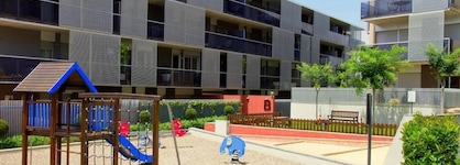 Residencial Paradise Village B