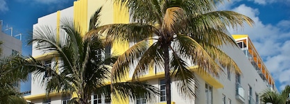 Leslie Hotel Ocean Drive