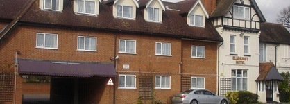 Elmhurst Hotel